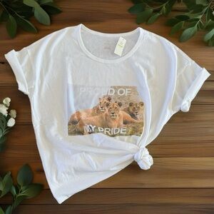 New AERIE Offline Proud Of My Pride Graphic Oversized T Shirt Top Women’s Sz S/M